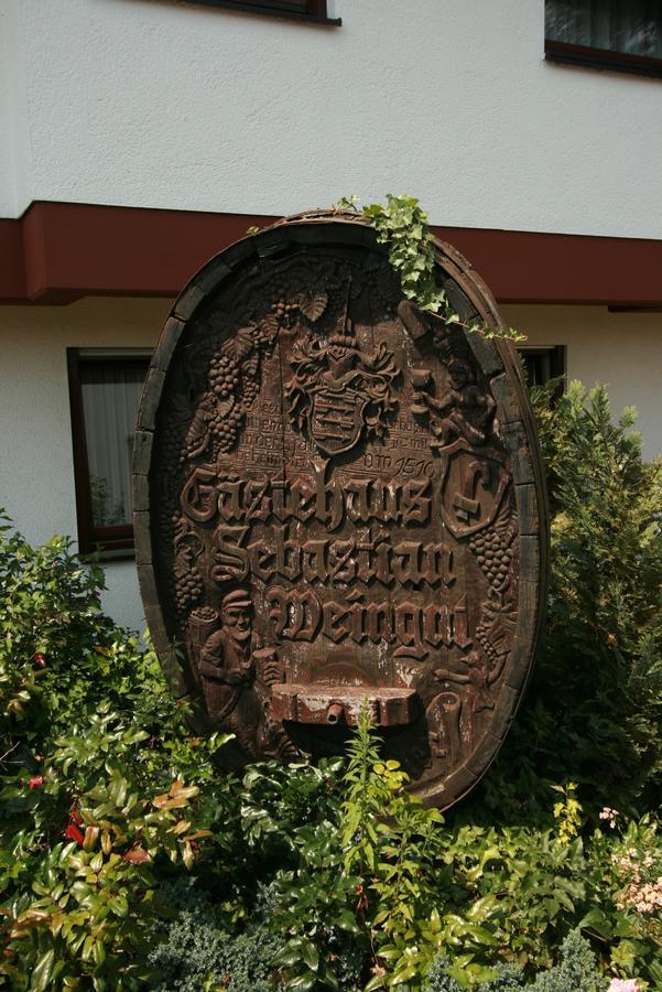 Hotel Garni Sebastian Kirrweiler  Экстерьер фото